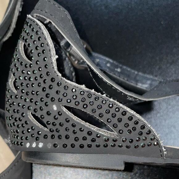 Madeline Stuart Black Flat Rhinestone Shoes Size 7.5 - Picture 8 of 10